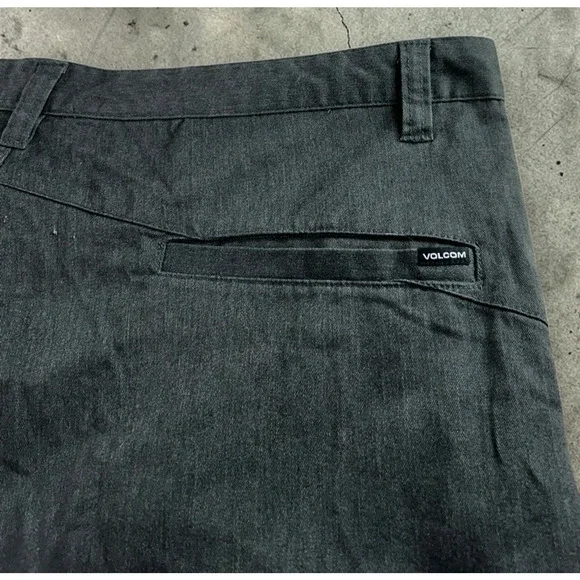 Men's Volcom Vmonty Charcoal Stretch Shorts Size 42 Skater Streetwear A09117V3 - Picture 5 of 7